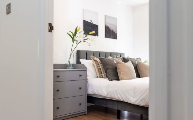 2bedroom Apartment-free Parking - photo 5