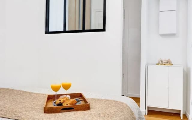 Elegant 1BR by Eiffel - Sleeps 4 - photo 3