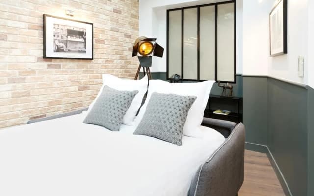 Luxury AC 3BDR Le Marais I by Livinparis - photo 3