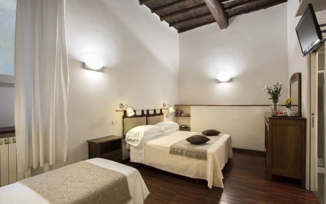 Arco del Lauro Bed & Breakfast - photo 3
