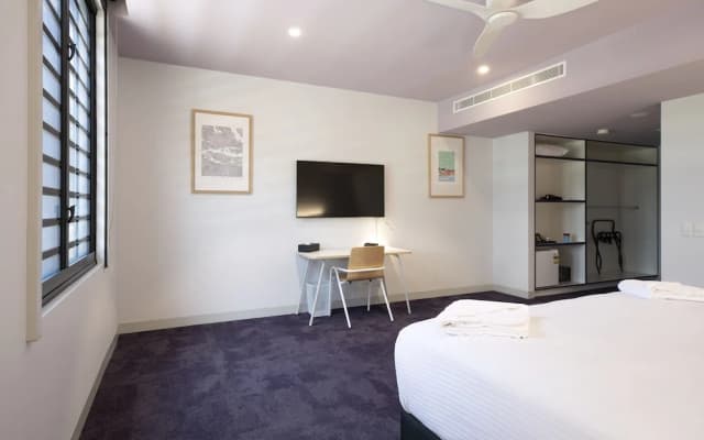 The Lodge, Blacktown - Sydney - photo 4