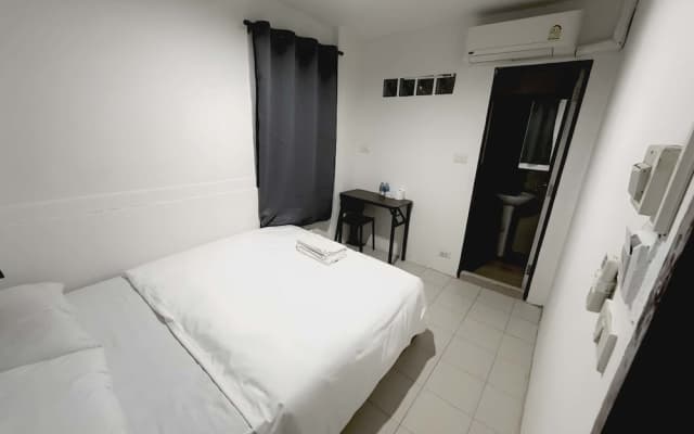 Znap Khaosan - photo 2