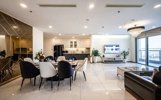 Vinhomes Central Park-Tory Apartment - photo 2