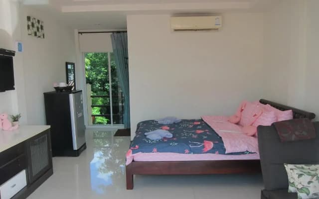 Koh Larn De Beach - photo 4