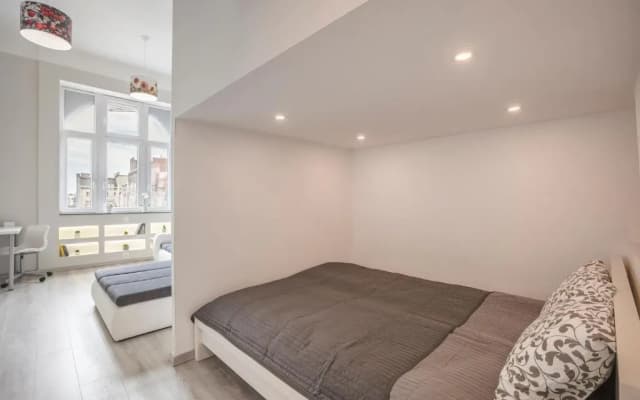 Kings Cross Apartment - photo 3