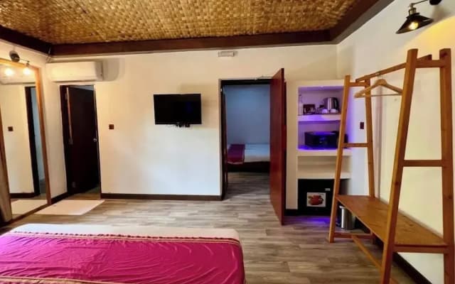Bougan Villea Retreat - photo 3