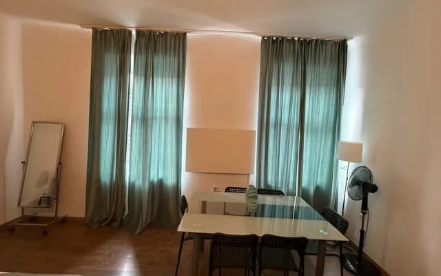 Affordable 2BR Apt Superb Location - photo 5