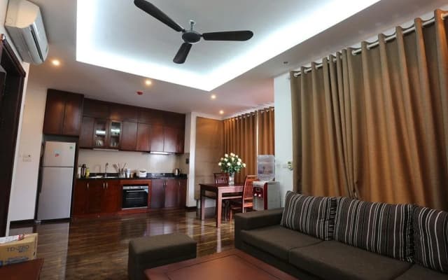 Granda Legend Apartment - photo 2