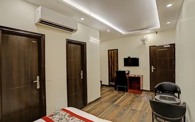 Staybook Atlanta New Delhi Train Station - photo 5