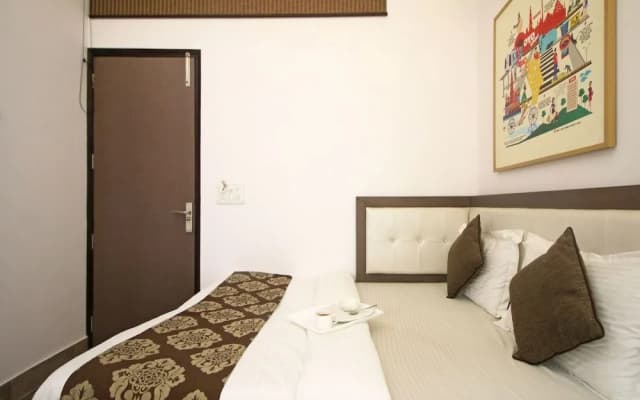 OYO Rooms Paschim Vihar - photo 3