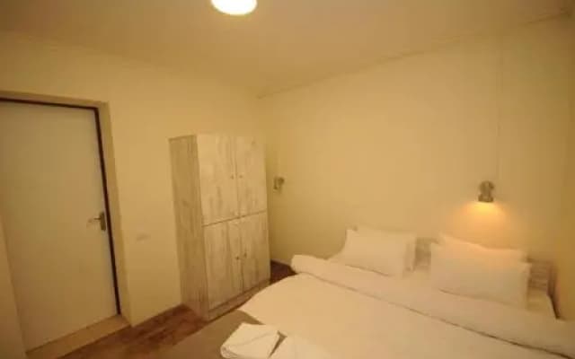 Marco Polo Hostel - photo 5