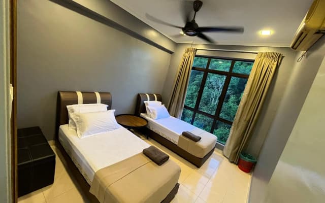 Days Inn Resort by Wyndham Lumut Marina Cove - photo 2