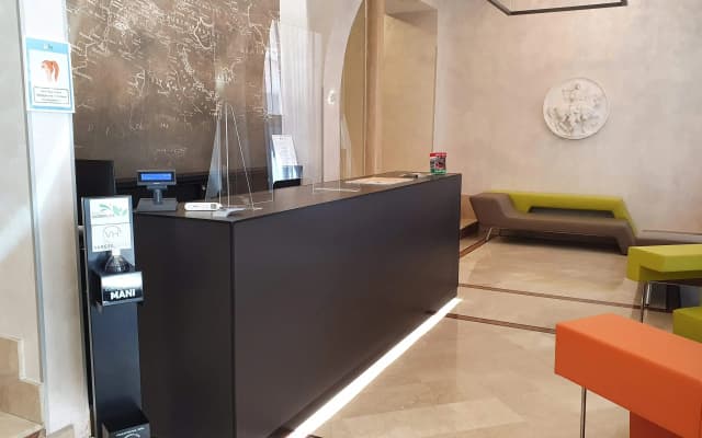 Varese Roma Hotel - photo 2