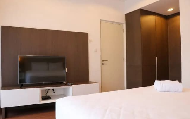 Big And Elegant 3Br Apartment At Simprug Park Residences - photo 5