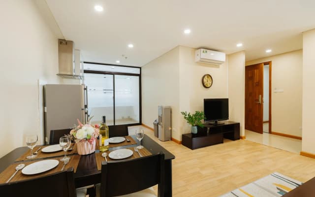 HB Serviced Apartment - 121B Quan Hoa - photo 3