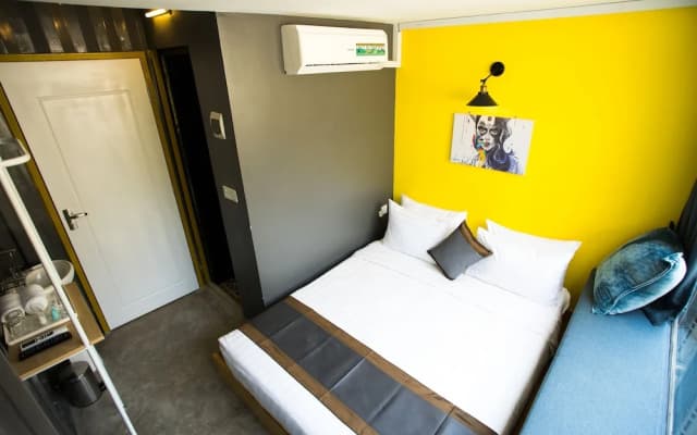 White Rabbit Hostel - Adults Only - photo 3