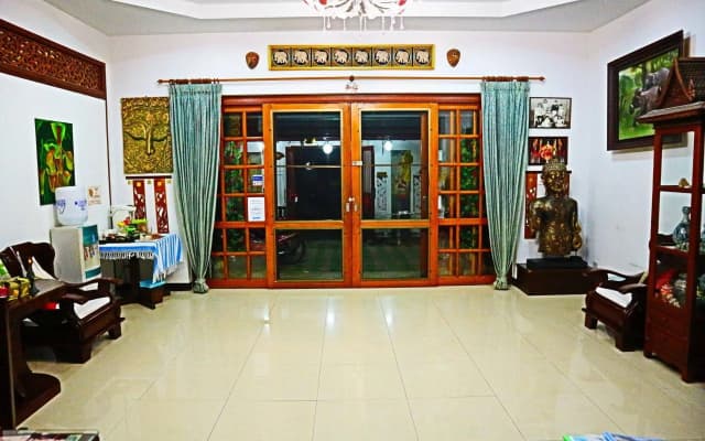 Mirrisa Ninman Hotel - photo 2