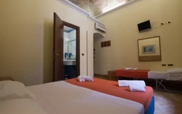 Anakin Stargate Hotel - photo 5