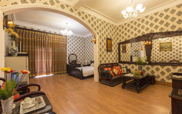 Dragon Hotel - photo 5