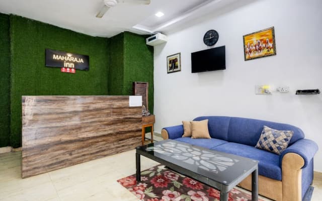 Mauryan Express Hotel Lajpat Nagar - photo 5