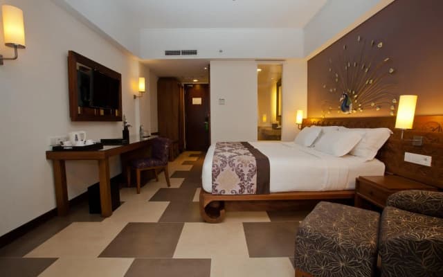 Sun Island Hotel & Spa Kuta - photo 4
