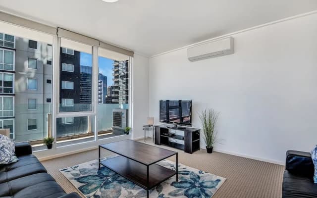 MJ Shortstay Centurion Apartments - photo 2