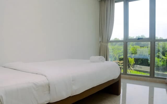 Spacious 3BR Gold Coast Apartment near Shopping PIK Avenue - photo 5