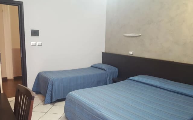 Clarin Hotel - photo 5