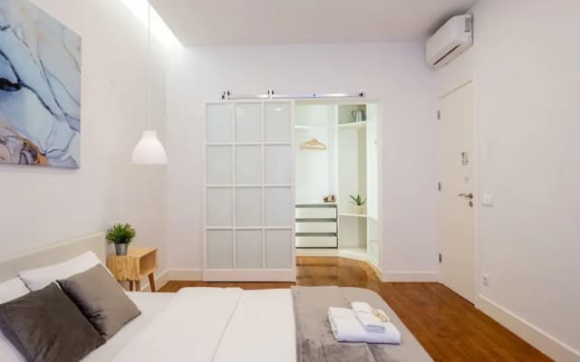 Hola Lisbon Suites - photo 3