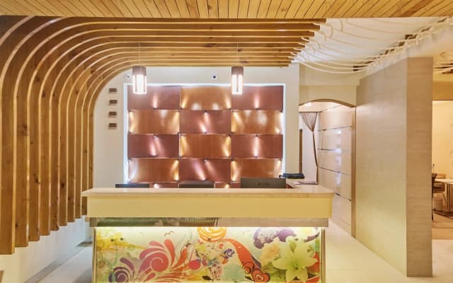 Lonuveli Hotel - photo 2