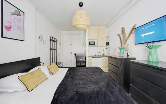 Charming Studio - 2P - Batignolles - photo 3