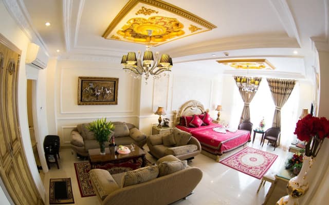 Louis Hotel - photo 2