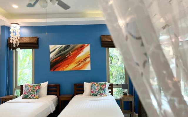 The Snug Airportel - photo 4