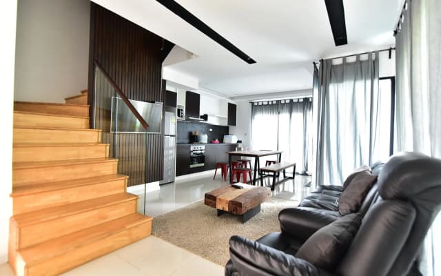 The Win Residence - photo 2