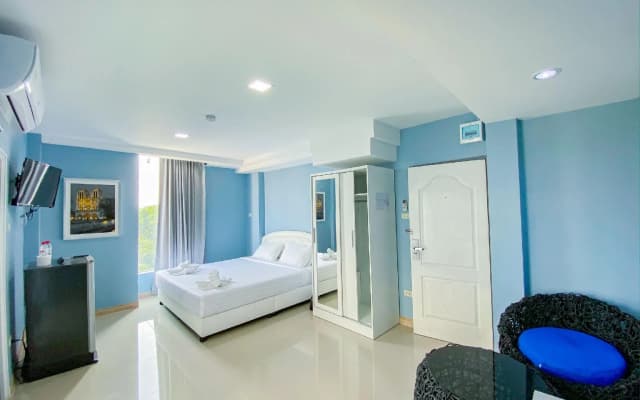 Delighted Bangkok Hotel - photo 2