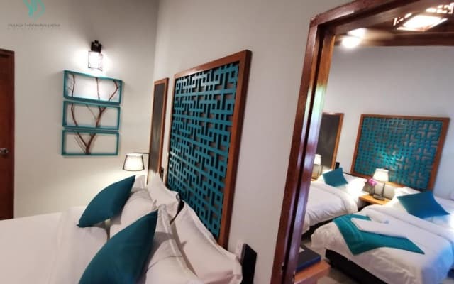 Village Hideaways & Spas - photo 2
