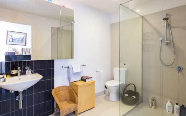 TALIA, 1BDR Carlton Apartment - photo 5