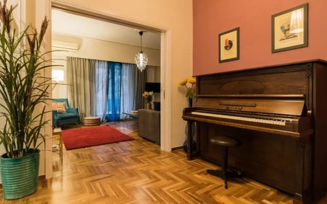 Modern - Vintage Apartment by Acropolis Museum - photo 5
