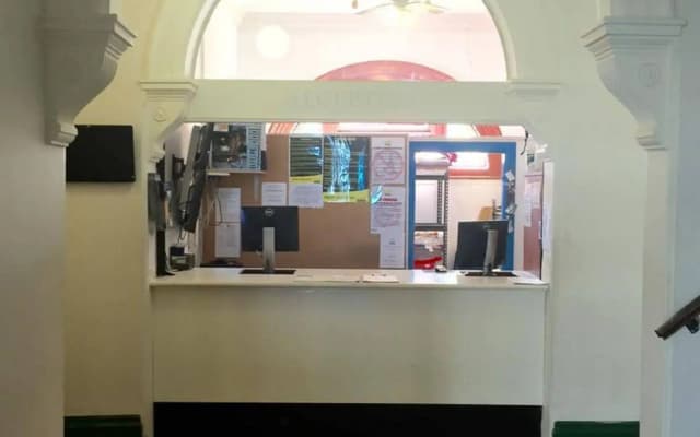 The Pacific House Hostel - photo 2