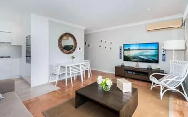 Bondi Beach Executive Penthouse - photo 4