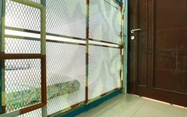 Kabin Kapsul Halte UI Depok - Male Only - photo 5