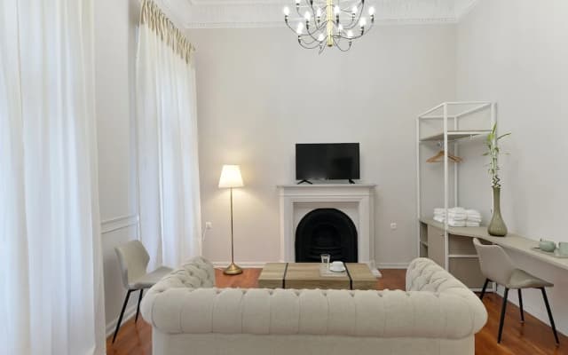 1900 Athenian House - photo 5