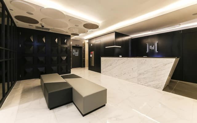 Blvd Hotel - photo 3