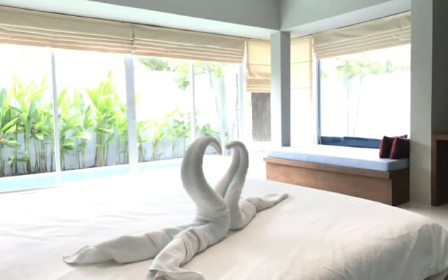 The Living Pool Villas - photo 5