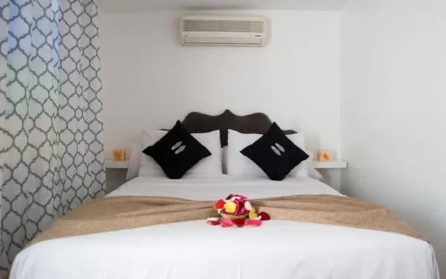 Jenna House - Hostel - photo 3