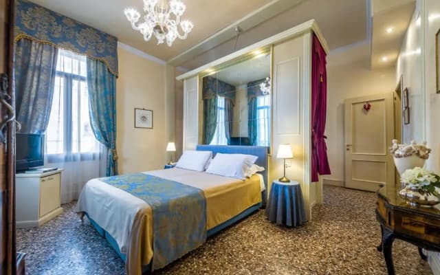 Residence Palazzo Odoni - photo 4