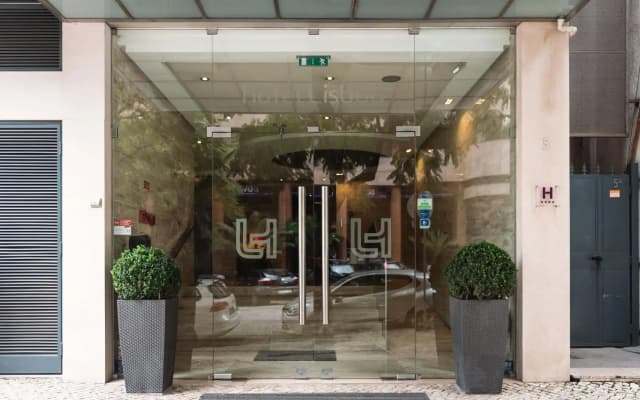 Hotel Lisboa - photo 2