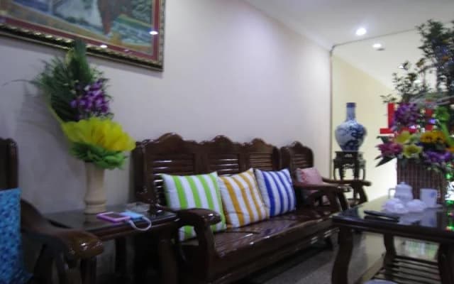 Clover Hotel - photo 2