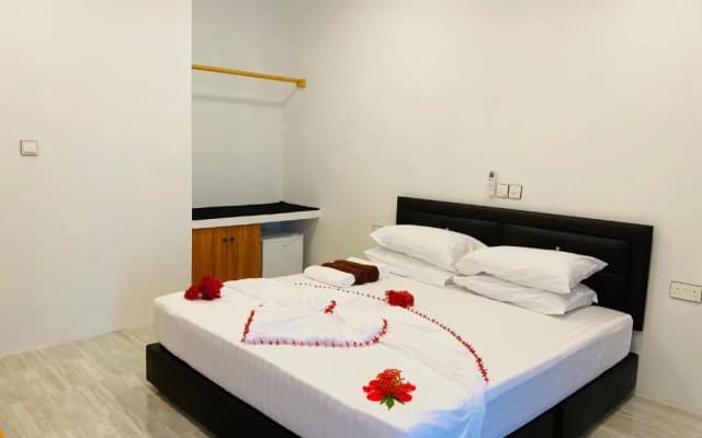 Thoddoo White Sand Inn - photo 2