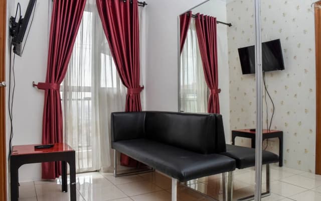 Nice And Homey 1Br At Maple Park Sunter Apartment - photo 5